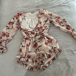 Justify S Light pink Floral Ruffle Romper